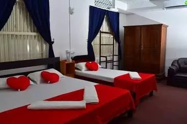 Hotel Walawwa Dutch House