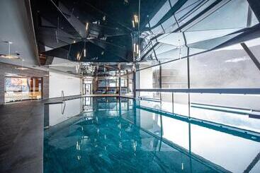 Leitgam Luxury Hotel For Two