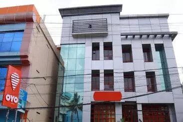 Super Hotel O Oasis