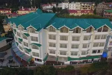 Crescent Resort