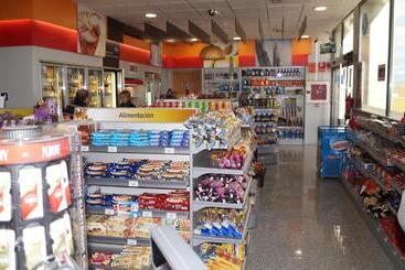 فندق Area De Servicio Los Chopos