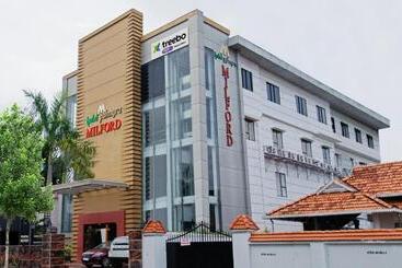 Hotel Treebo Premium Palmyra Milford, 2 Km From Alleppey Beach