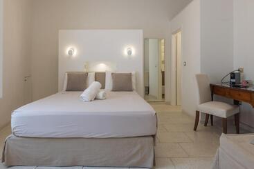 住宿加早餐  La Loggetta