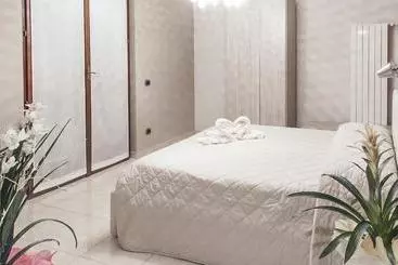 ベッドアンドブレックファースト La Tarantola