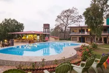 Hotel Hill Rock