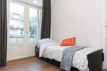تختخواب و صبحانه Sleeping Beauty Apartment Amsterdam