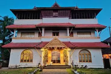 Hotel Esha Heritage Inn