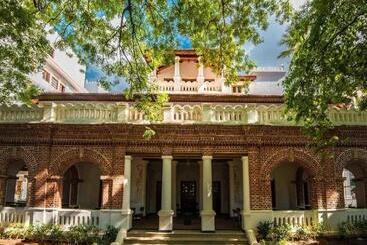 Hotelli Svatma A Luxury Heritage Resort