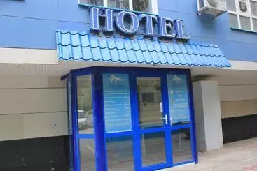 هتل Three Dolphins