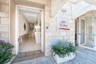 Отель Albergo Elea