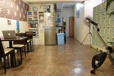 Kumoji So Hostel