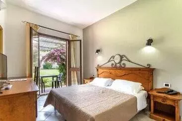 هتل Ribot"Horse Country Resort"