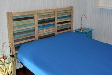 تختخواب و صبحانه La Casa Di Enrico