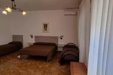 ベッドアンドブレックファースト Controvento