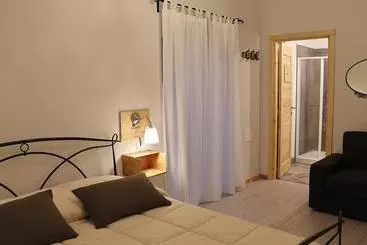 Bed and Breakfast Rooms Maison 3 Magnoni