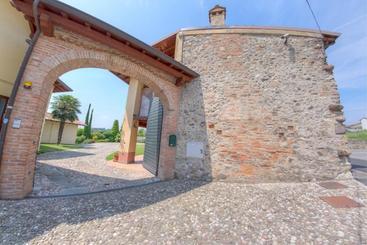 ベッドアンドブレックファースト Agriturismo Villa Antonella