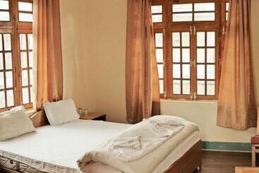 호텔 Lonchay Residency, Leh