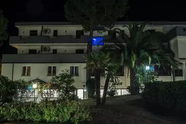 Hotel Pineto Resort
