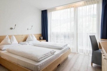 Alpine Hotel Ciasa Lara