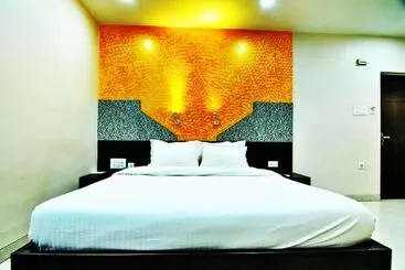 Hotel Savera A Business Luxury