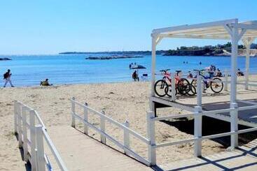 تختخواب و صبحانه Il Moretto