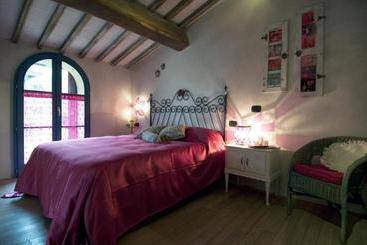 민박 La Casina Di Cioccolata