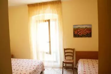 Hotelli Albergo Dal Baffo