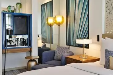 Tumbi West Palm Beach Hotel Dubai,tapestry Collection Hilton