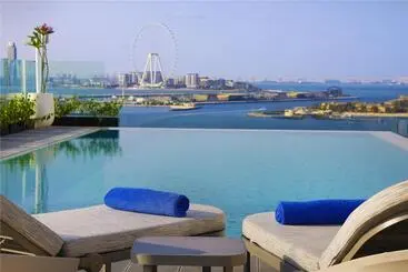 Tumbi Hotel Dubai The Palm, Tapestry Collection By Hilton
