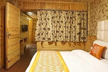 Hotel Maharaja Resorts