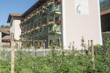 B&b I Corni Di Nibbio