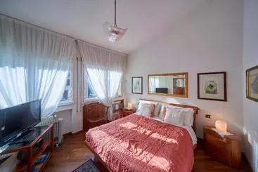 Bed and Breakfast Tosca House