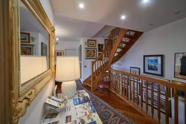 Bed & Breakfast Tosca House