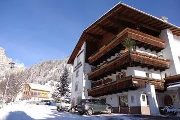 Hotel Albergo Alisander
