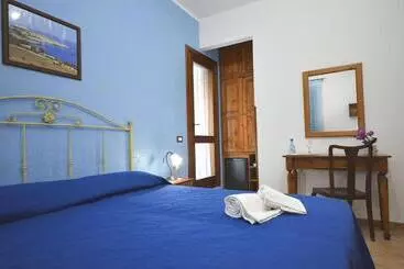 ベッドアンドブレックファースト Cascina Degli Ulivi