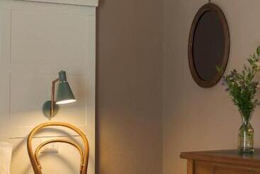 تختخواب و صبحانه Le Farnete