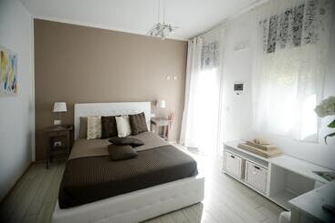 تختخواب و صبحانه Dimora Delle Emme