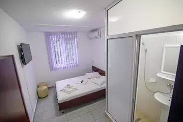Hotel Proton