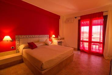 Отель Relais Isole Del Sud