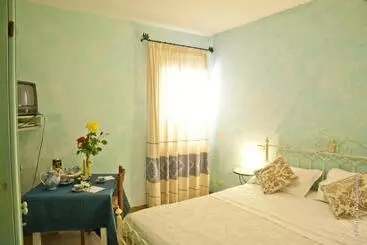 Bed And Breakfast Li Paduli Alvi