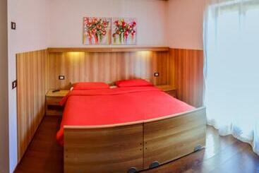 Nocleg ze śniadaniem Villa Lucin