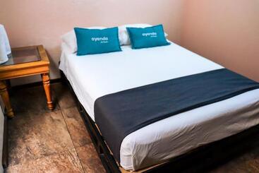 تختخواب و صبحانه Ayenda Suites Cuija