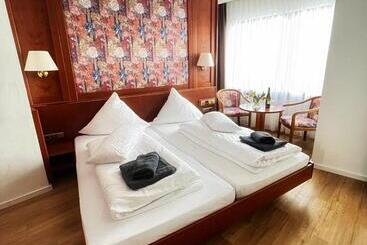 בית מלון כפרי Bacharacher Hof