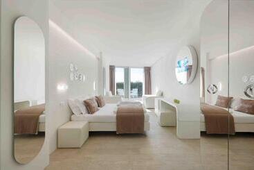 ホテル Stellamare