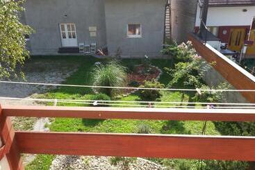 민박 Guesthouse Kod Mosta