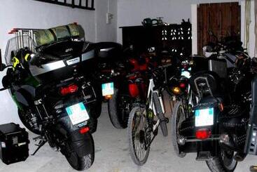 تختخواب و صبحانه Lokunja Bed&breakfast