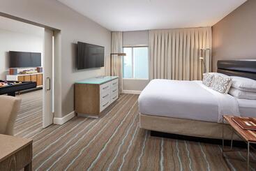 Отель Paseo, Autograph Collection