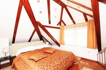 Hotel Villa Kampanel