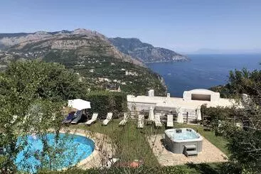 هتل Villa La Ventana