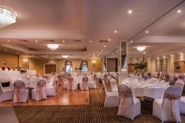 בית מלון כפרי Breffni Arms